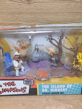 The Island of Dr Hibbert The Simpsons Treehouse of Horror Diorama (NEW)